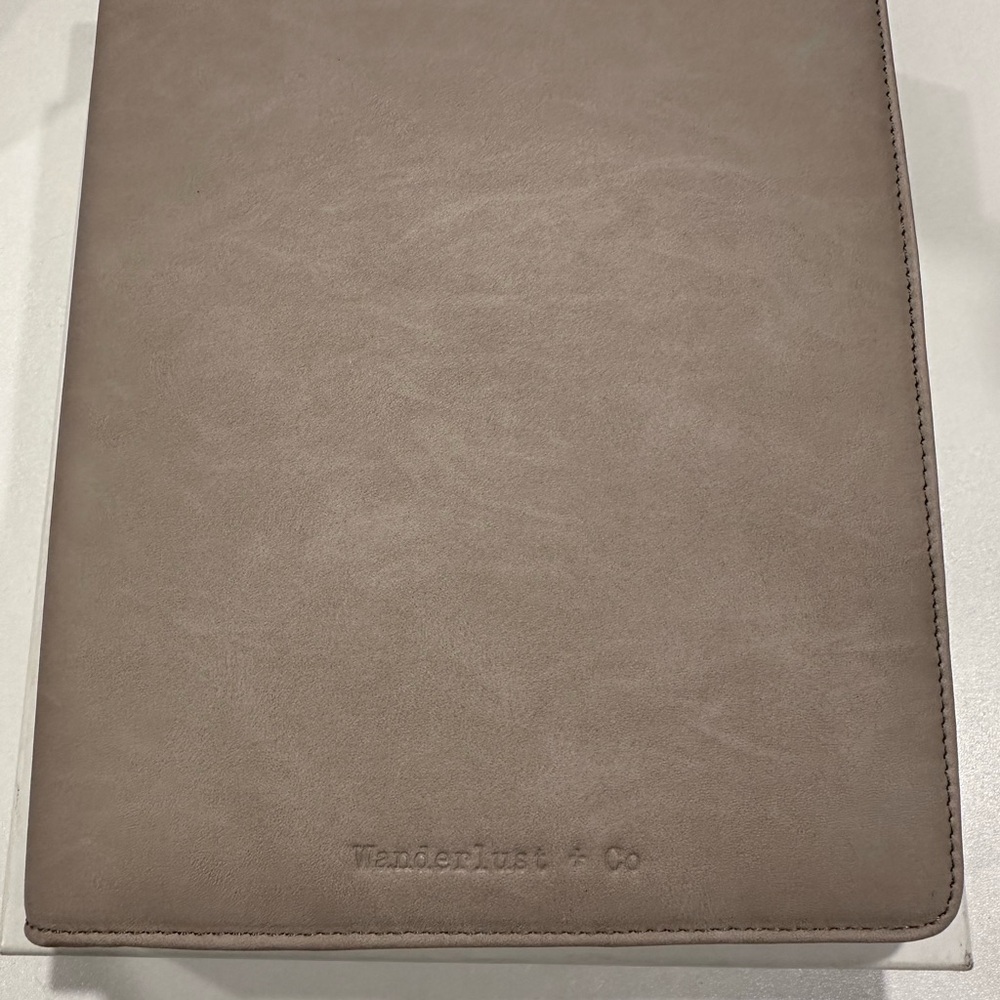 Wanderlust + Co Elegant Taupe Travel Jewelry Organizer